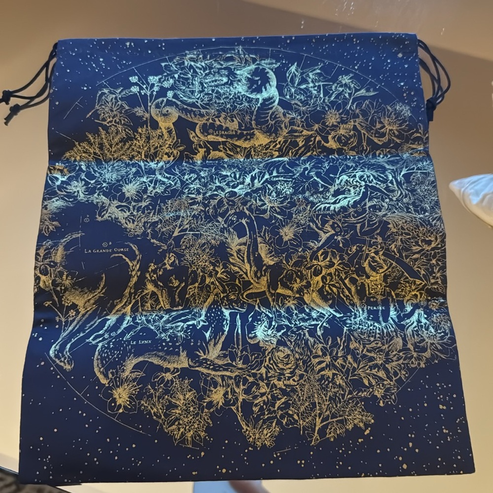 Christian Dior Bundle. Pouch, Mini Pillow, bracelet and lipstick. ♥️ - Picture 4 of 16